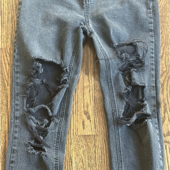 Wild Fable Black Distressed Skinny Jeans Women’s Size 6 - Picture 3 of 6